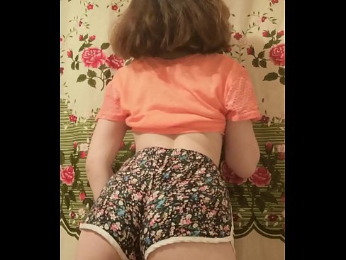 ❤️ 性感的年轻宝贝在镜头前脱下她的短裤 ❤️❌ Sluts。at zh-cn.eviewporn.ru❌❤