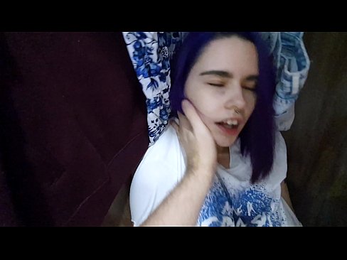 ❤️ 在衣柜里发现我的妹妹并帮助她射精 ❤️❌ Sluts。at zh-cn.eviewporn.ru❌❤